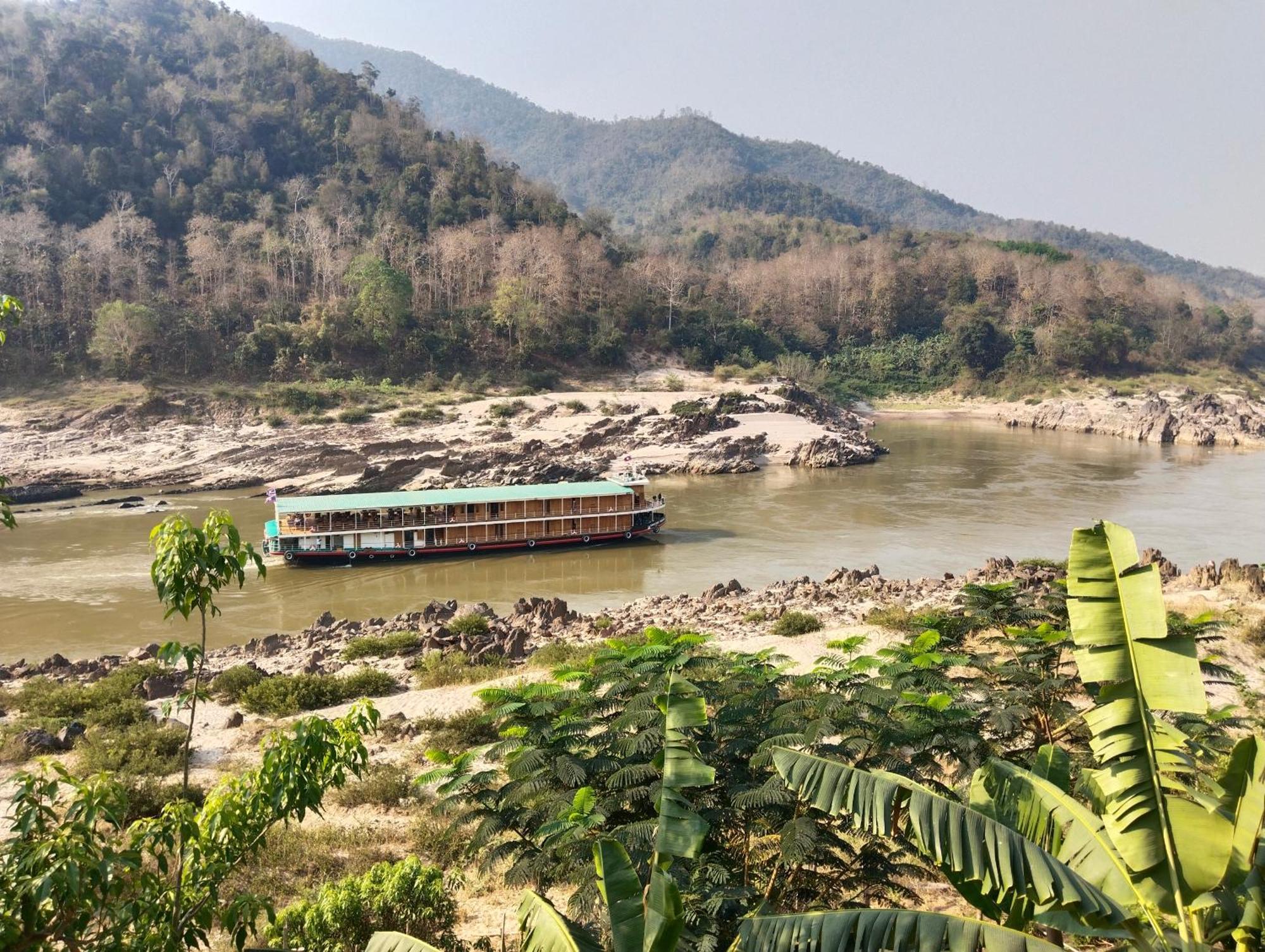 Dorm Riverside Leilighet Muang Pakbèng Eksteriør bilde